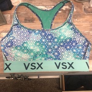 Victoria secret sports bra large